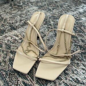 Zara Chain Trim Heeled Leather Sandals in Nude and Gold (Size 8)